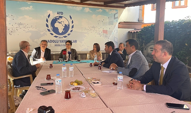 DERYA YANIK ANADOLU SOHBETLERİNE KATILDI