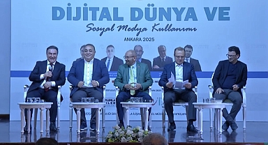 Ankara'da 'Dijital Dünya ve Sosyal Medya Kullanımı' Paneli düzenlendi 