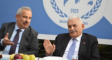 Binali Yıldırım'dan TÜBAF'a ziyaret: 'İmralı'ya gidilmesinde hiçbir mahsur yok' 